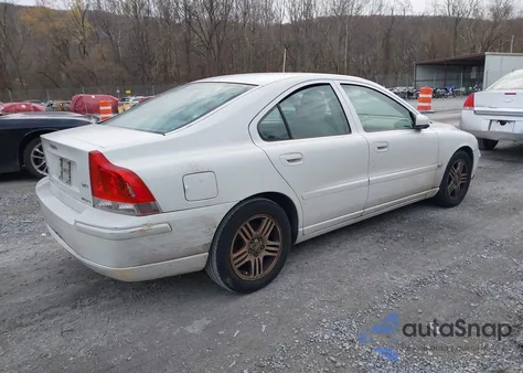 2006 Volvo S60 2.5T z USA, uszkodzony, nr VIN YV1RS592162504695